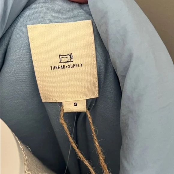 NWT ✨Thread & Supply Light Blue Puffer Vest Size Small - Picture 6 of 7